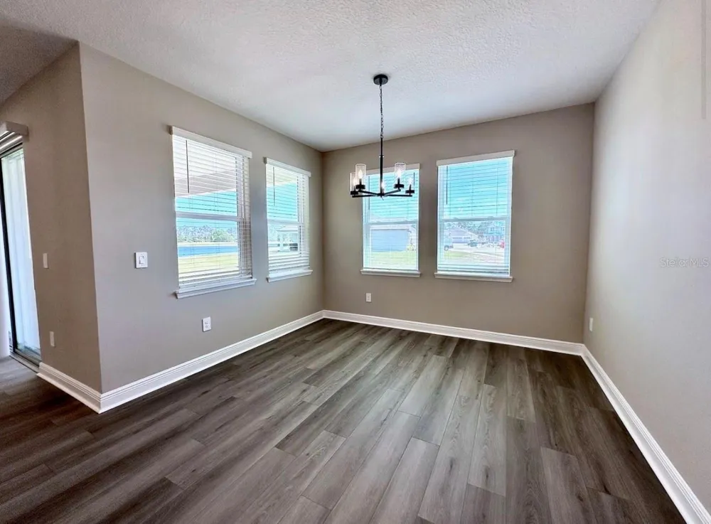 2122 DIVOT DRIVE Daytona Beach, FL 32124