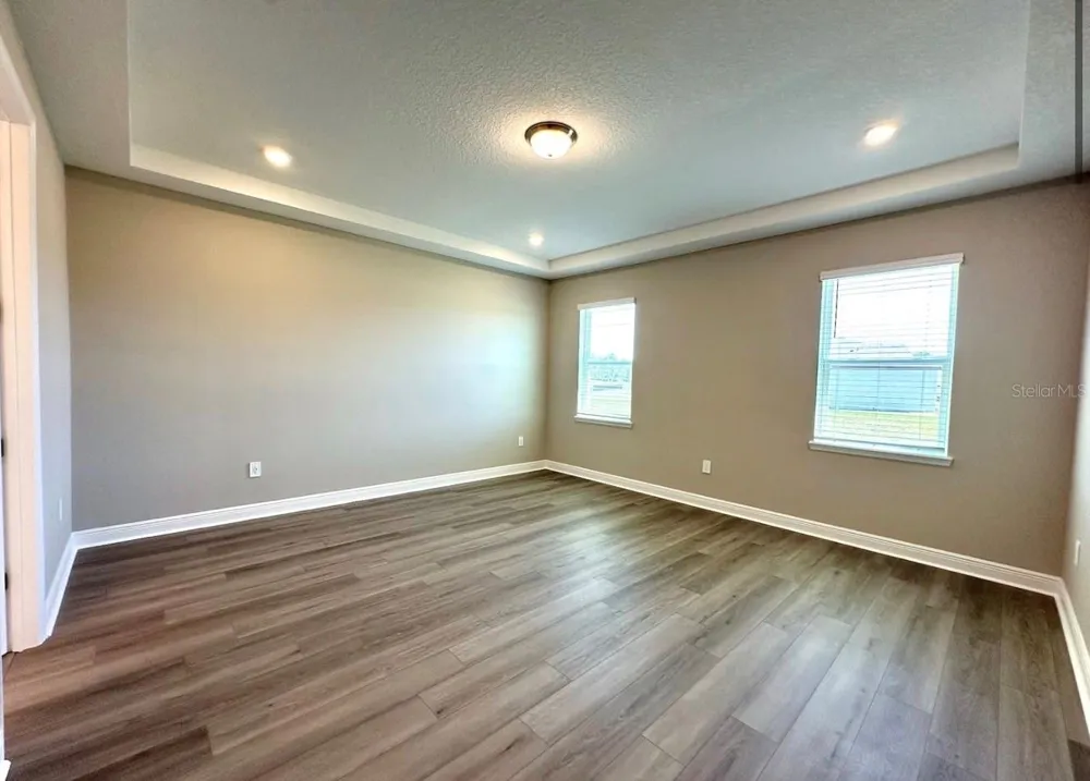 2122 DIVOT DRIVE Daytona Beach, FL 32124