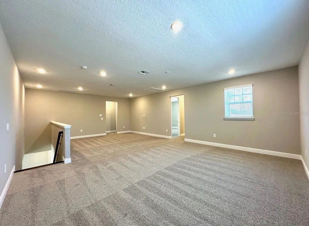2122 DIVOT DRIVE Daytona Beach, FL 32124