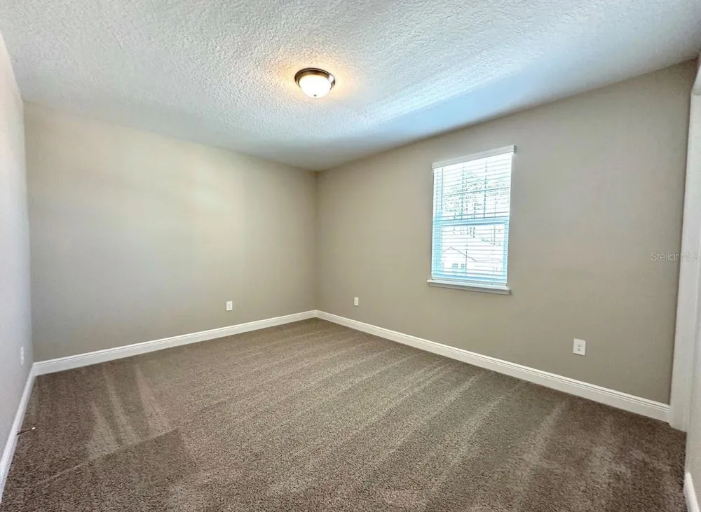 2122 DIVOT DRIVE Daytona Beach, FL 32124