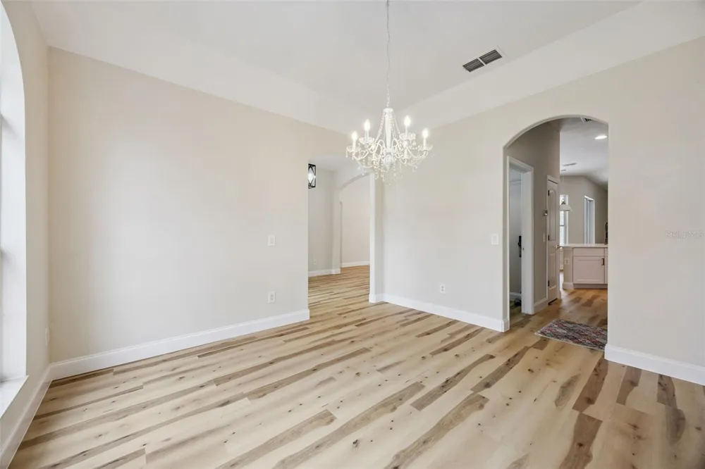 418 COVERED BRIDGE DRIVE Ocoee, FL 34761