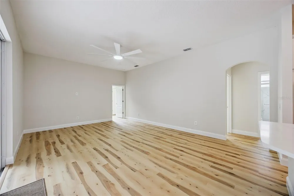 418 COVERED BRIDGE DRIVE Ocoee, FL 34761