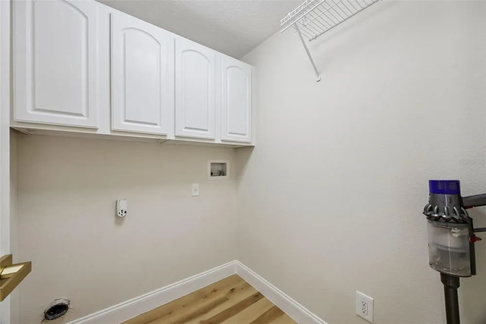 418 COVERED BRIDGE DRIVE Ocoee, FL 34761