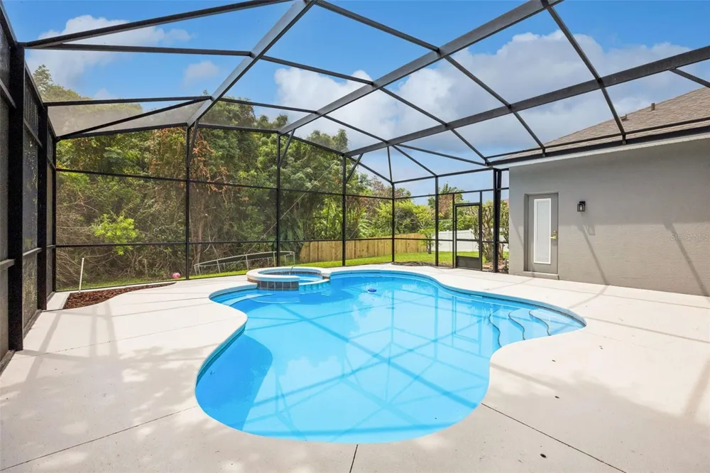 418 COVERED BRIDGE DRIVE Ocoee, FL 34761