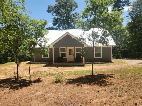 281 W Sierra Rd.