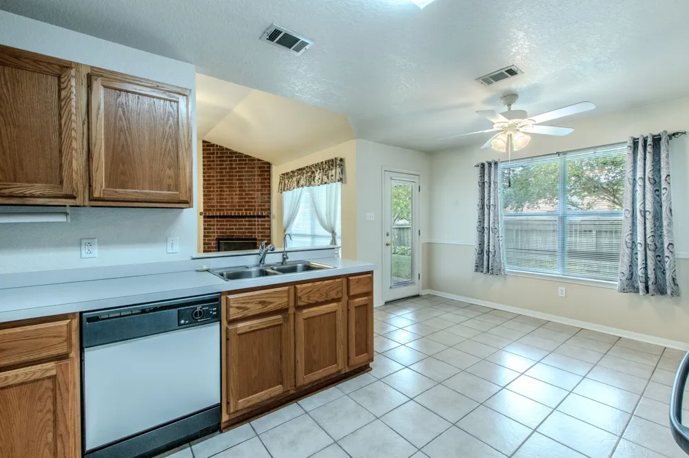 4713 Hartrick Bluff Road Temple, TX 76502
