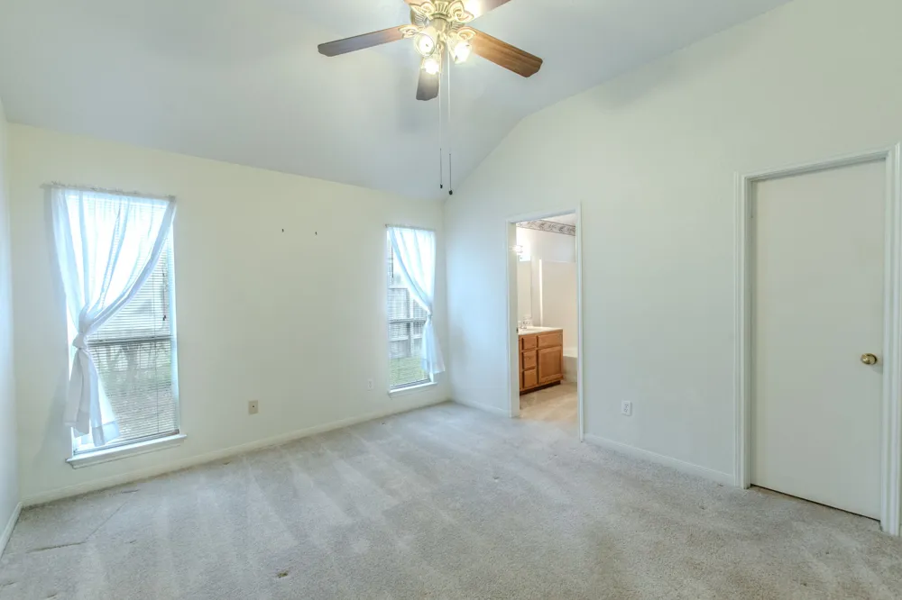 4713 Hartrick Bluff Road Temple, TX 76502
