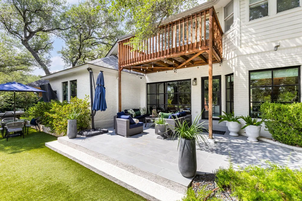 301 Copperleaf Road Lakeway, TX 78734