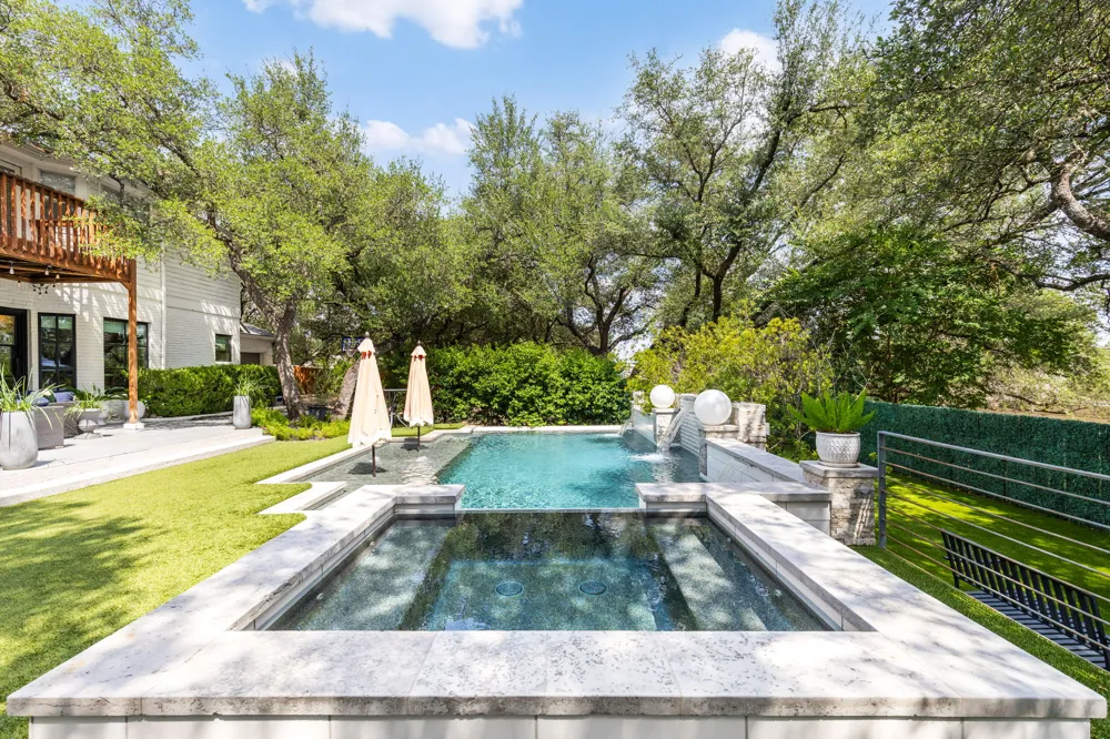301 Copperleaf Road Lakeway, TX 78734