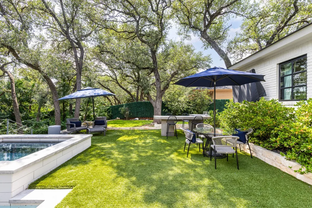 301 Copperleaf Road Lakeway, TX 78734