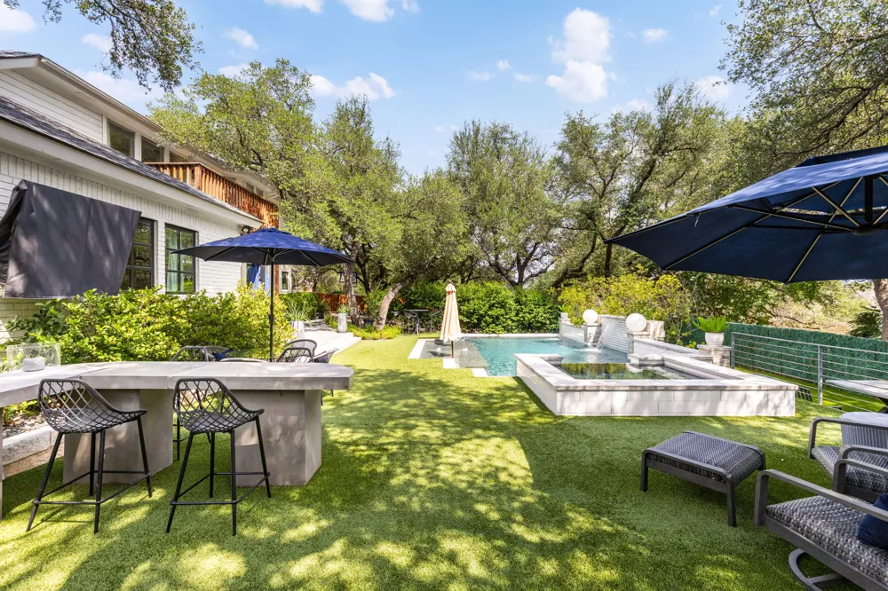 301 Copperleaf Road Lakeway, TX 78734