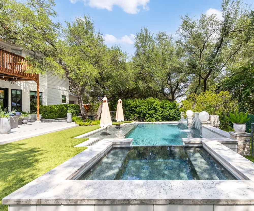 301 Copperleaf Road Lakeway, TX 78734