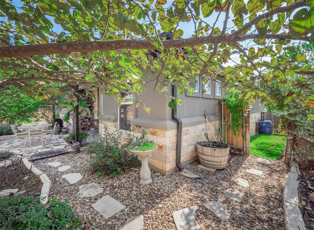 308 Buckhorn Drive Lago Vista, TX 78645
