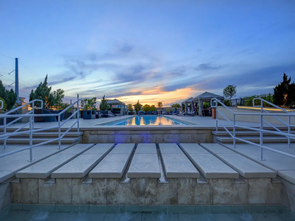 300 Bowie Street #3806 Austin, TX 78703