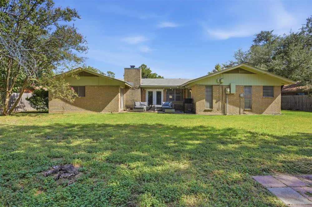 1609 Tammi Lane Taylor, TX 76574