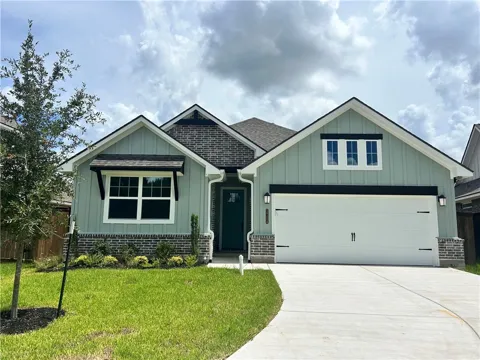 3704 Panola Park
