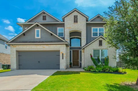7514 Broadmoor Cove