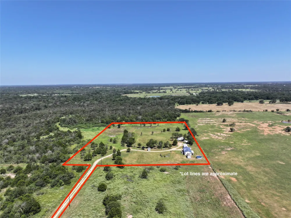 510 Wilson Road Red Rock, TX 78662