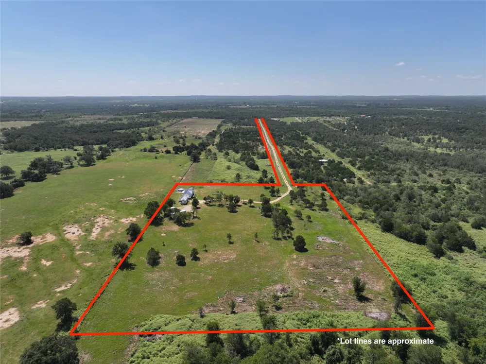 510 Wilson Road Red Rock, TX 78662
