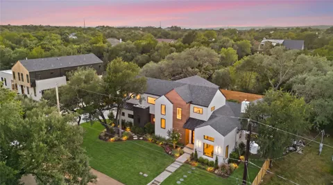 1500 Lipan Trail