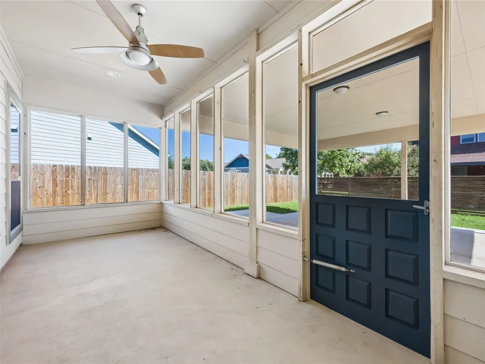 315 Sage Circle Blanco, TX 78606