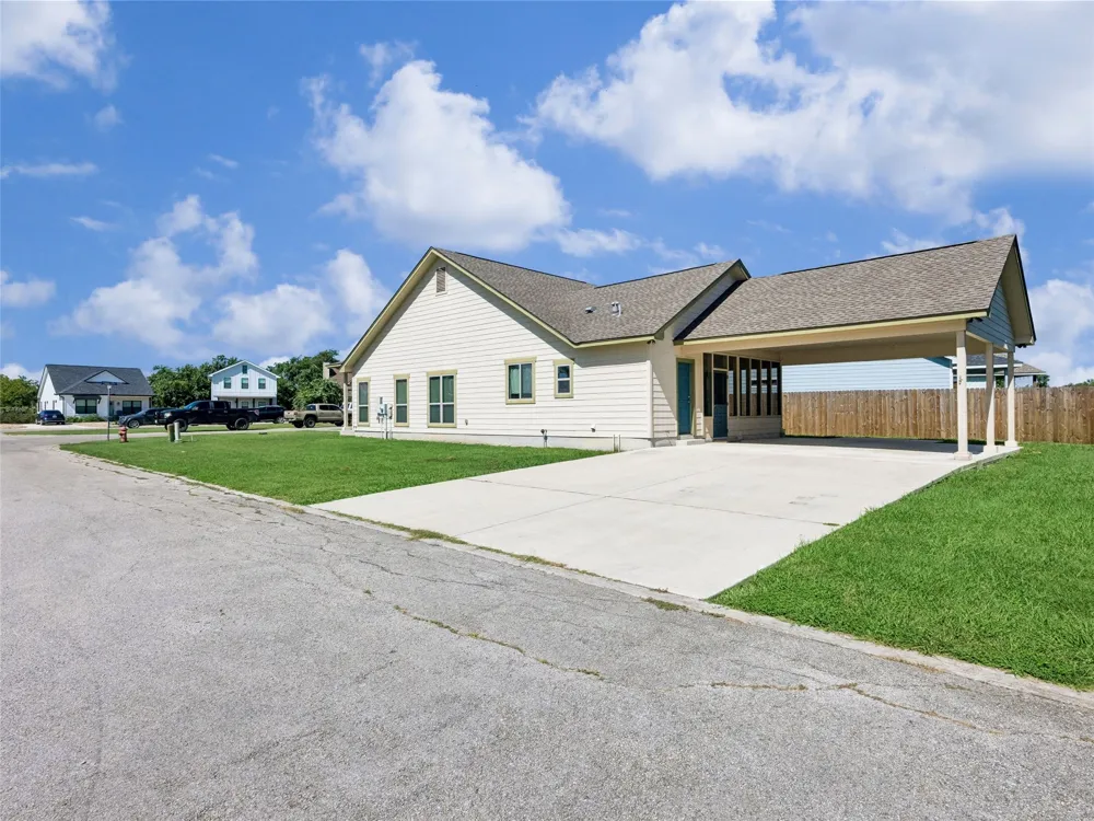 315 Sage Circle Blanco, TX 78606