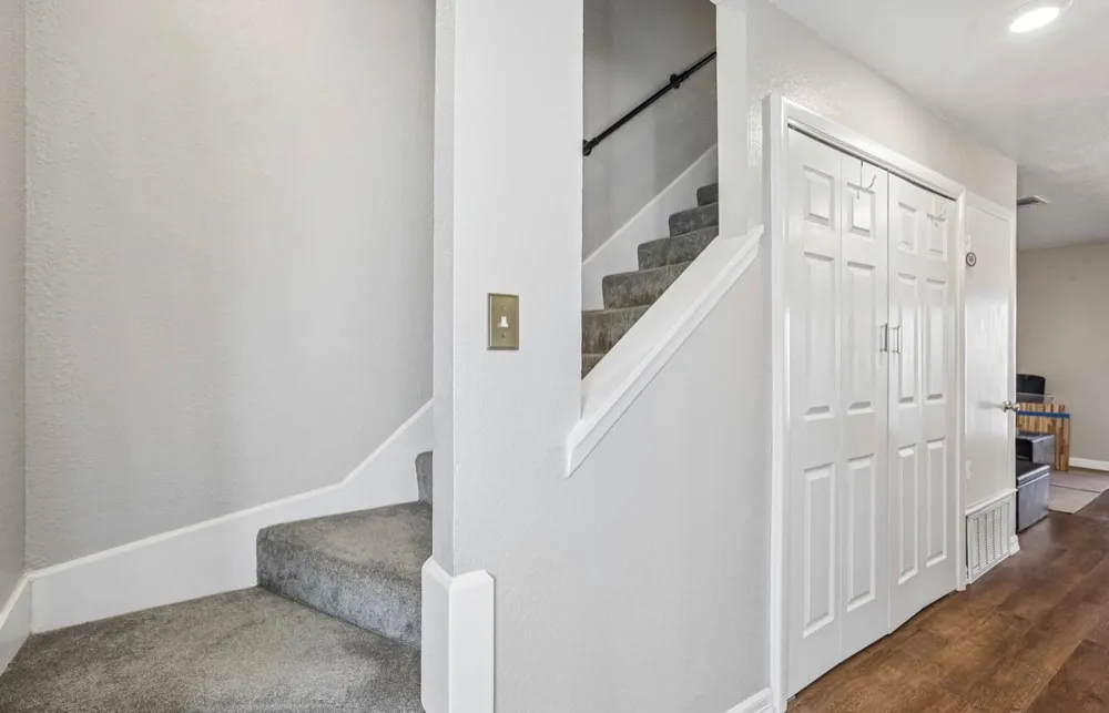 1221 W Hopkins Street #2 San Marcos, TX 78666