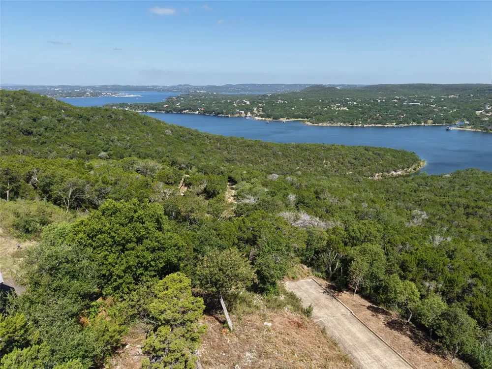 7207 Mountain Trail Austin, TX 78732