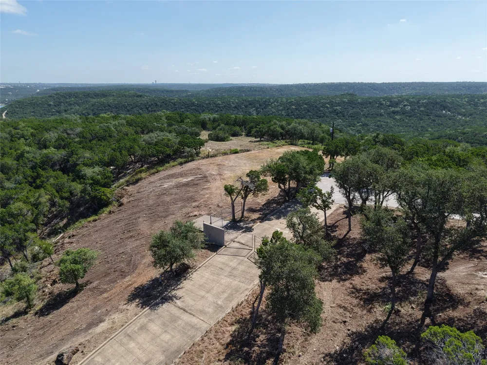 7207 Mountain Trail Austin, TX 78732
