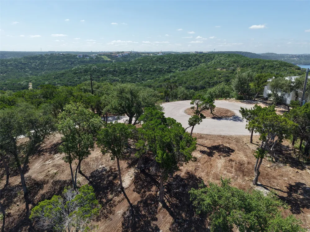7207 Mountain Trail Austin, TX 78732