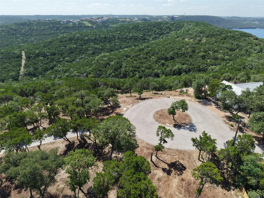 7207 Mountain Trail Austin, TX 78732
