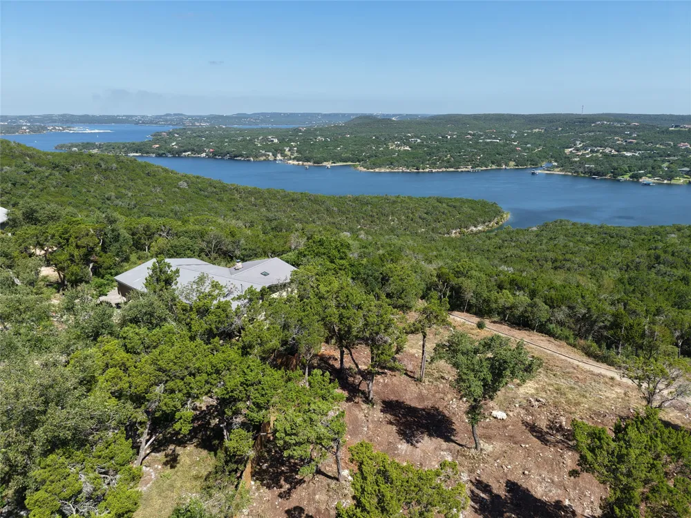 7207 Mountain Trail Austin, TX 78732