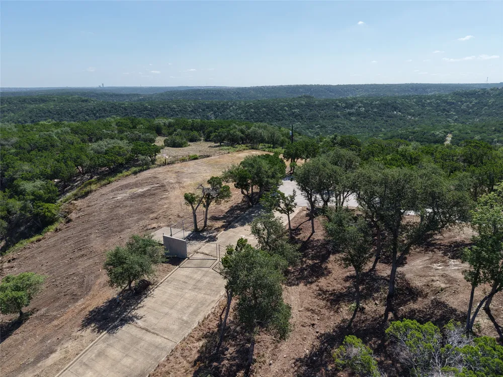 7207 Mountain Trail Austin, TX 78732