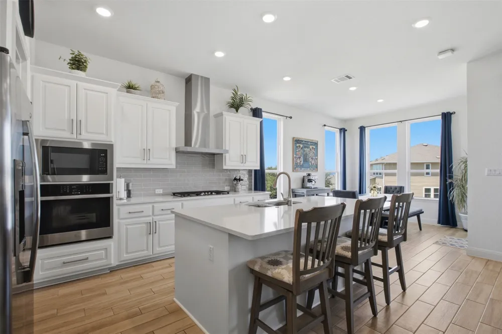113 Corbin Avenue Georgetown, TX 78628