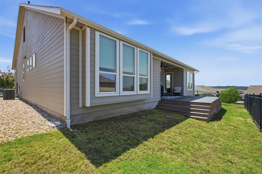 113 Corbin Avenue Georgetown, TX 78628