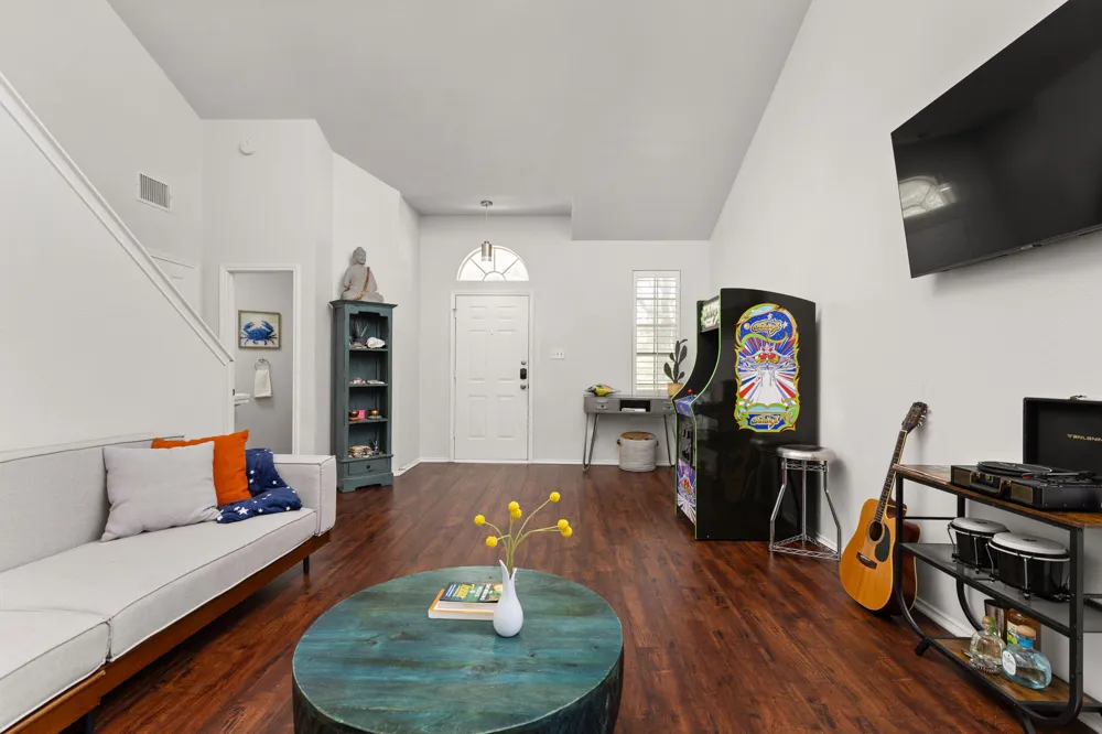 13020 TAMAYO DRIVE Austin, TX 78729