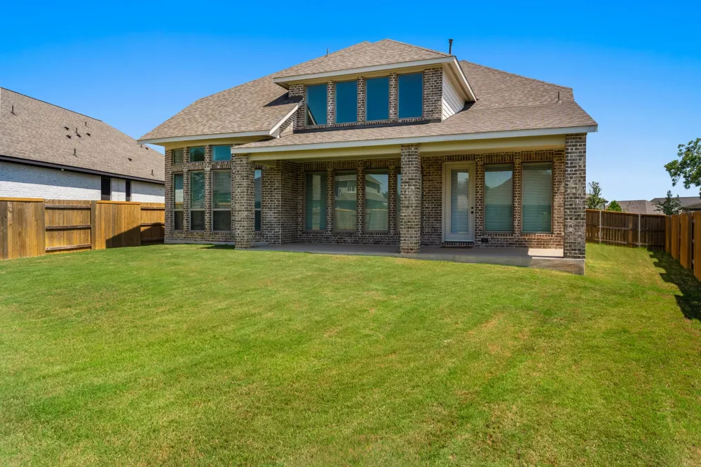 303 Allegheny Way Kyle, TX 78640
