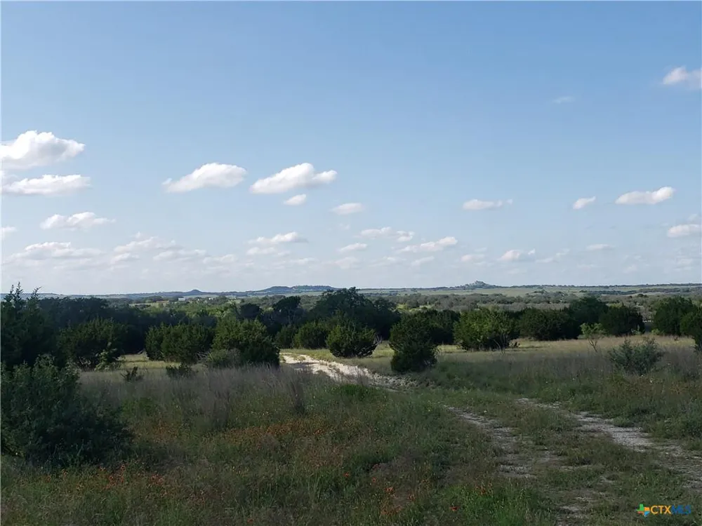7947 County Road 1255 Lampasas, TX 76550