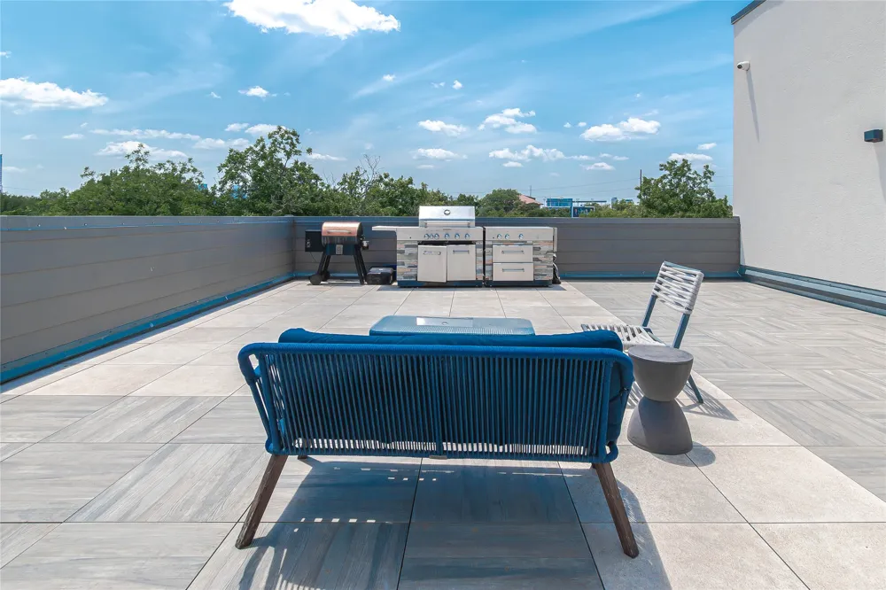 2213 Poquito Street #225 Austin, TX 78722