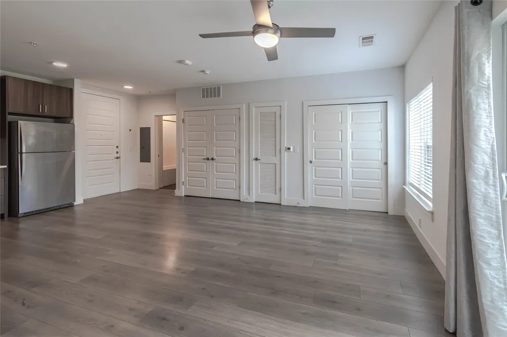2213 Poquito Street #225 Austin, TX 78722