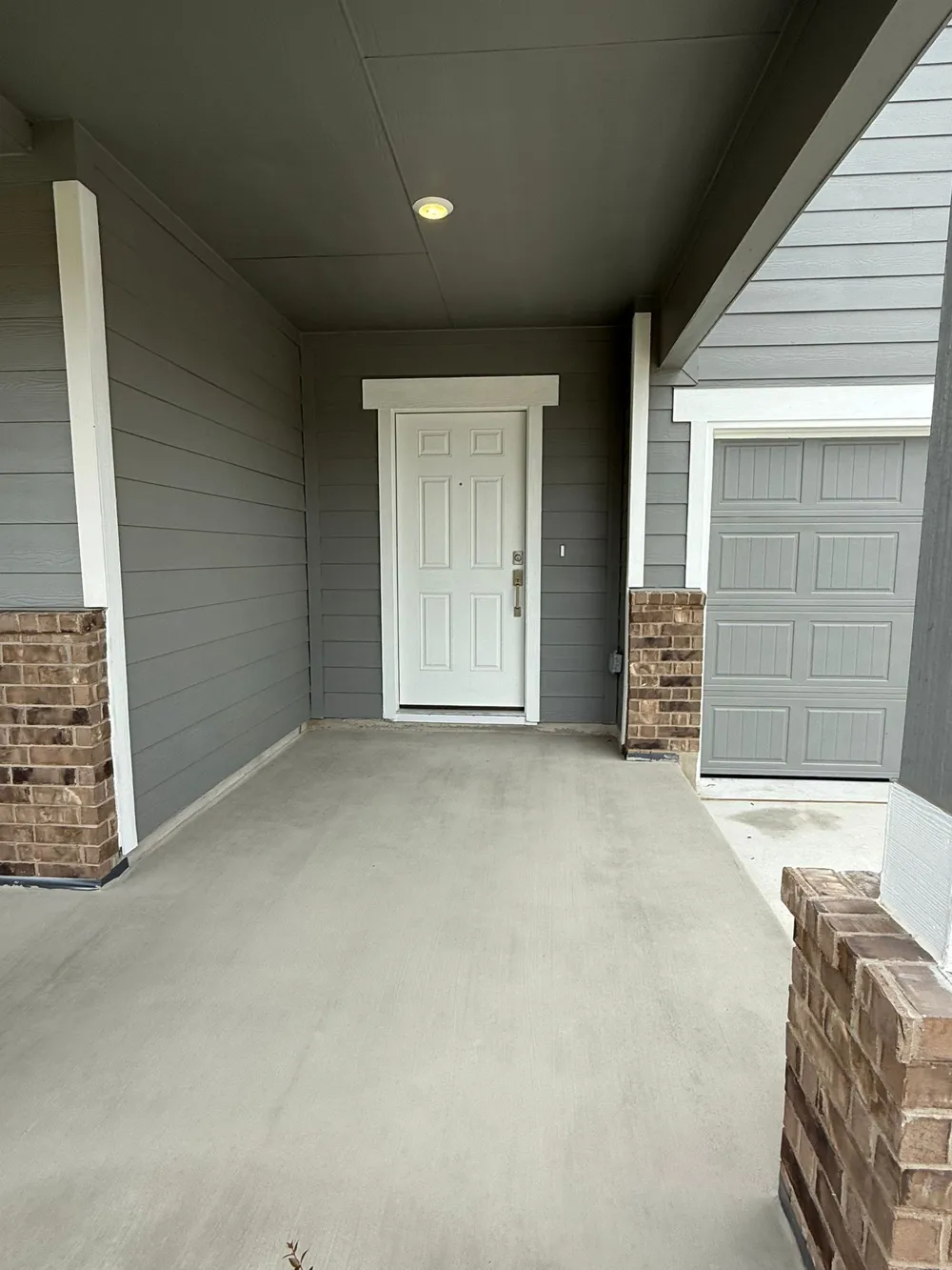 117 Alamito Avenue Kyle, TX 78640