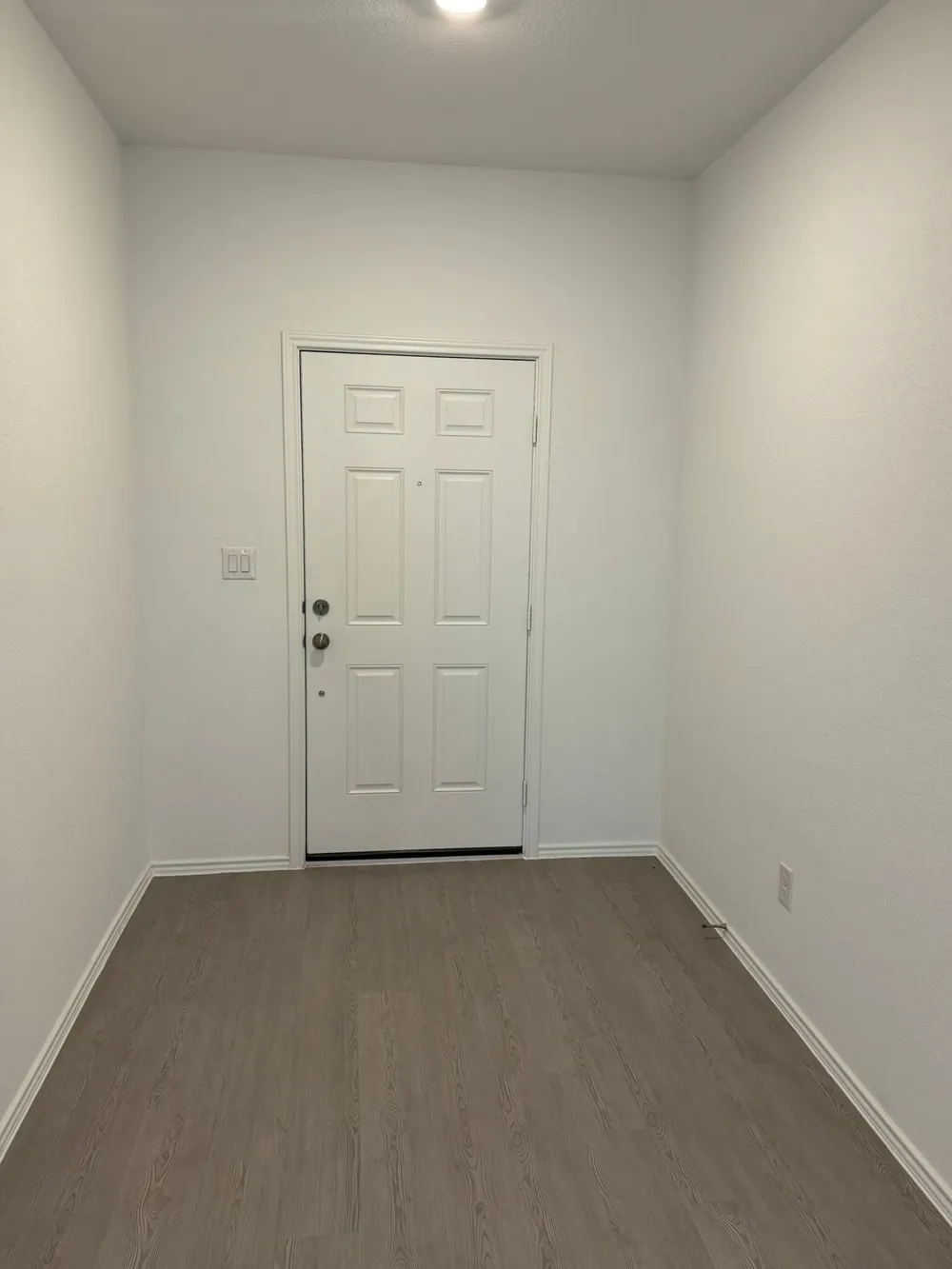 117 Alamito Avenue Kyle, TX 78640