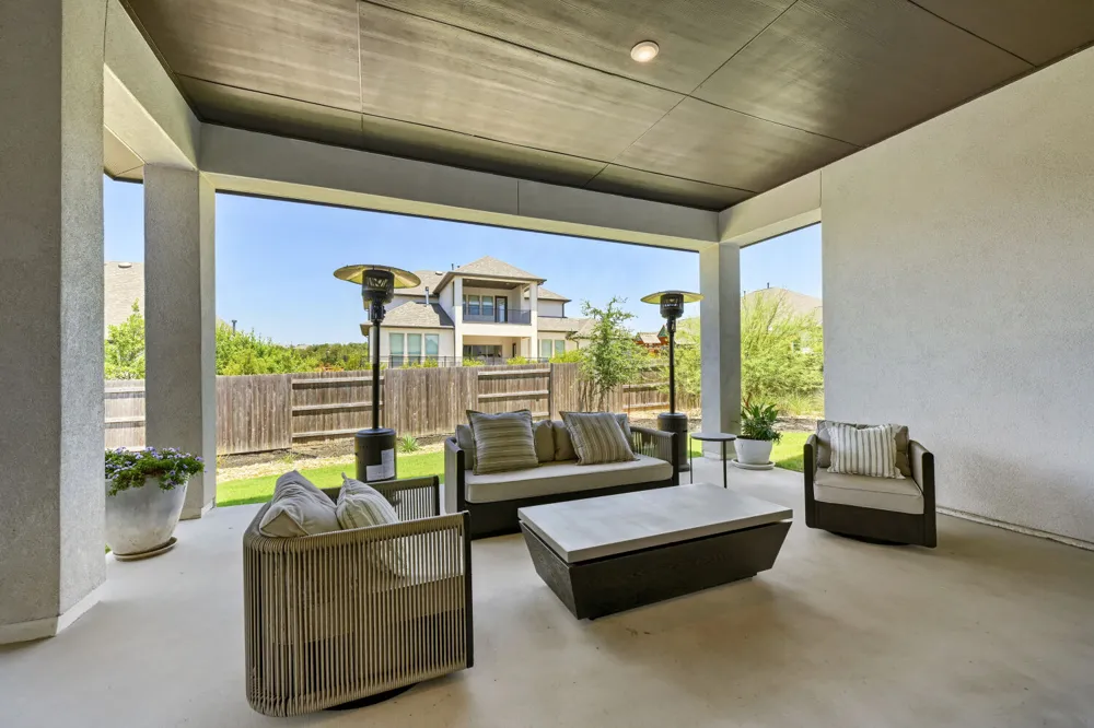 342 Bridge Water Loop Dripping Springs, TX 78620