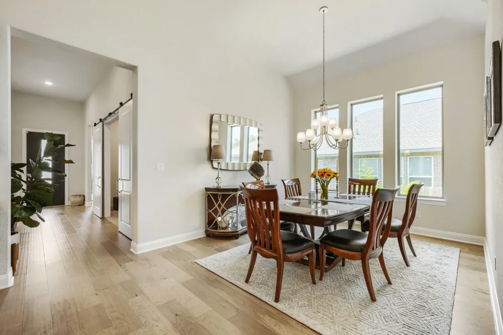 342 Bridge Water Loop Dripping Springs, TX 78620