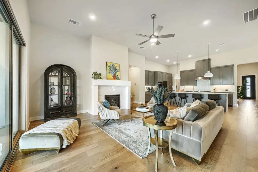 342 Bridge Water Loop Dripping Springs, TX 78620