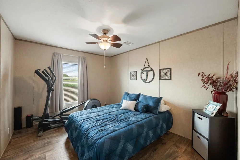 7092 FM 621 Martindale, TX 78655