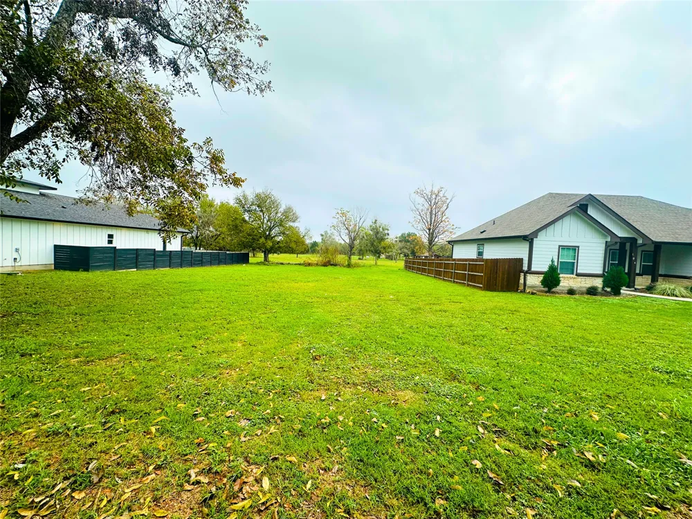 106 Bill Street Elgin, TX 78621