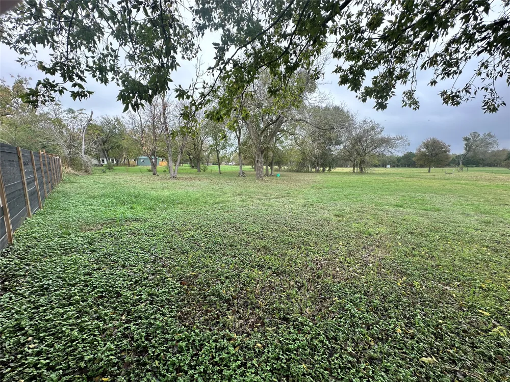106 Bill Street Elgin, TX 78621