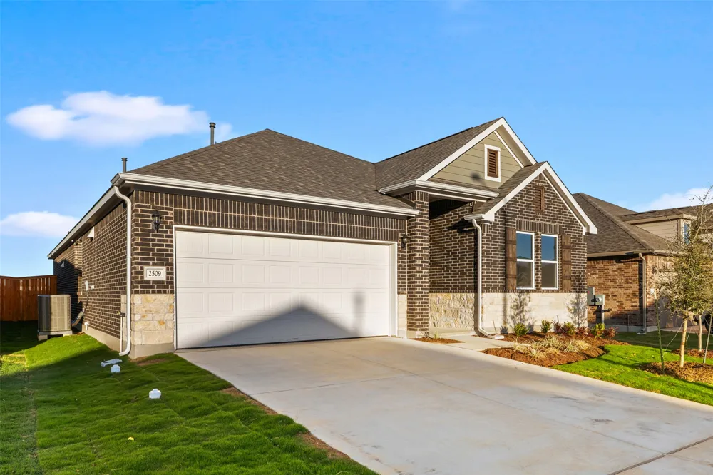 533 Redding Way Georgetown, TX 78633