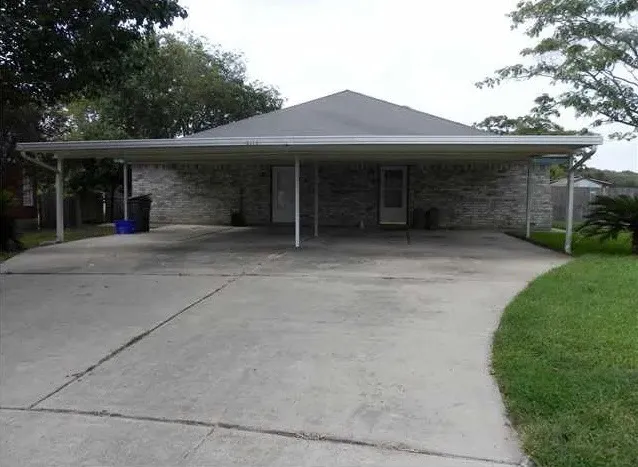 8117 WILLET TRAIL #A Austin, TX 78745